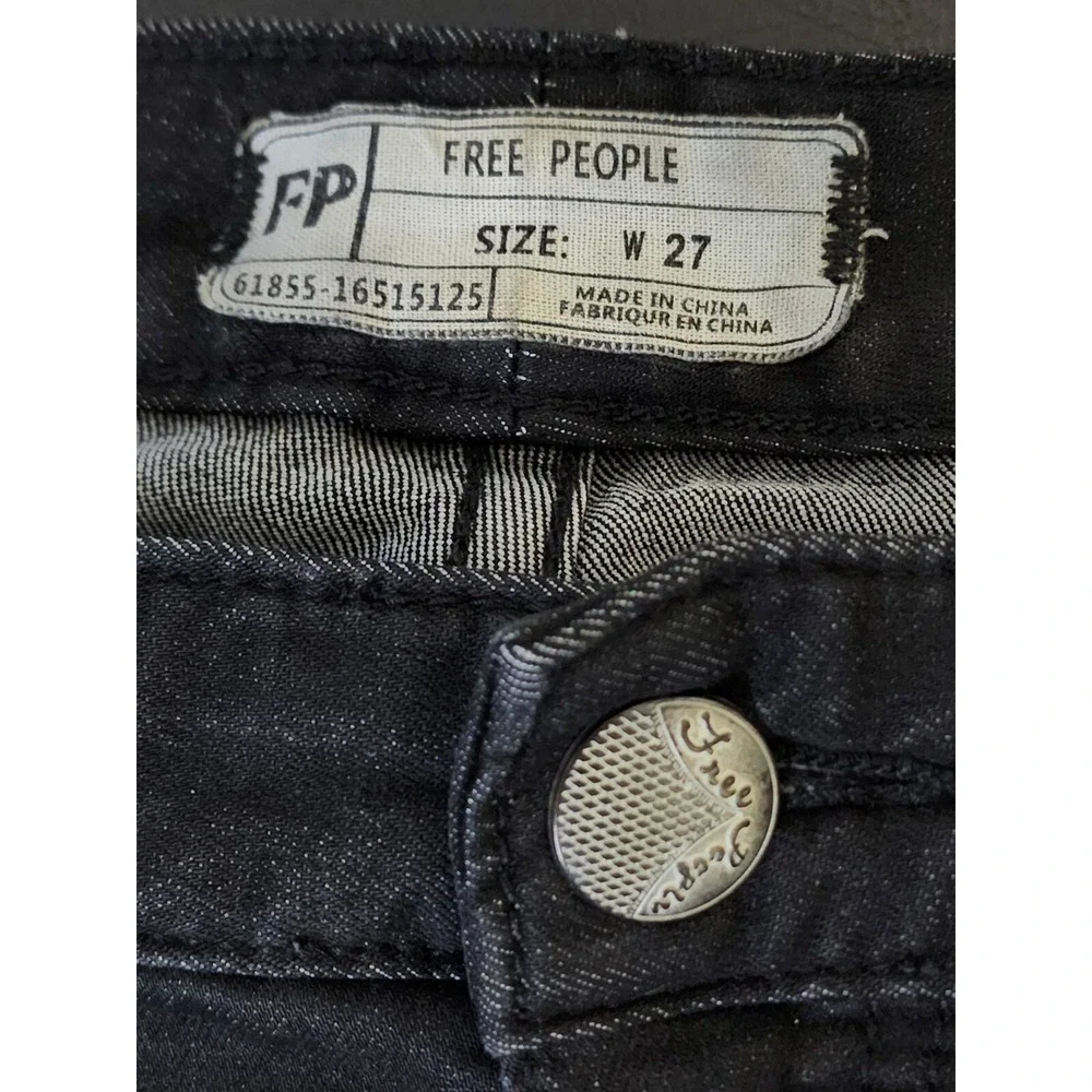 Free People Distressed Jeans Women's Size 27 Black Skinny‎ Low Rise Pockets